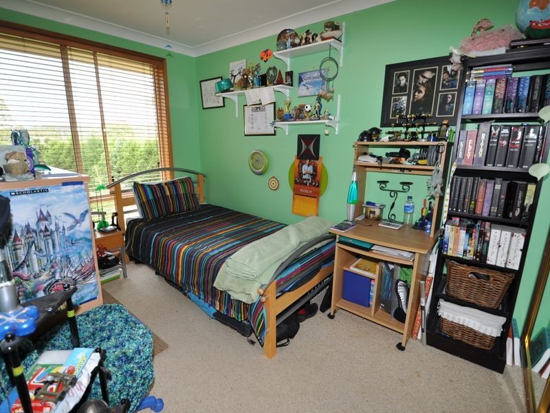 7 Jarrah Court, Ourimbah NSW 2258