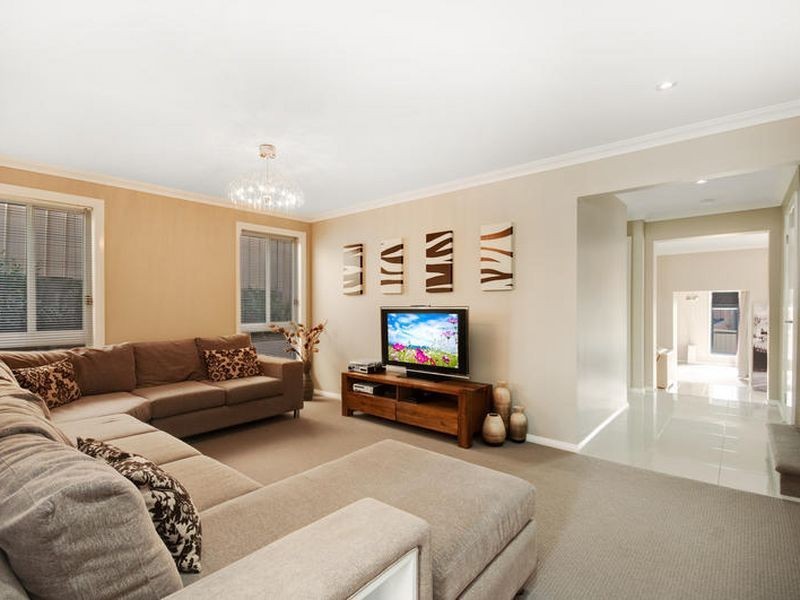 35 Taylor Road, Lisarow NSW 2250