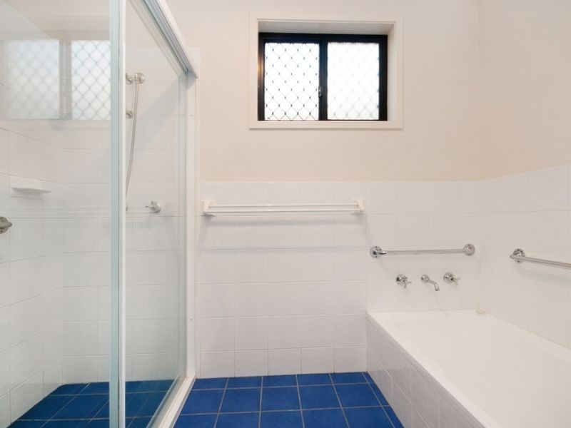 2/7 King Street, Ourimbah NSW 2258