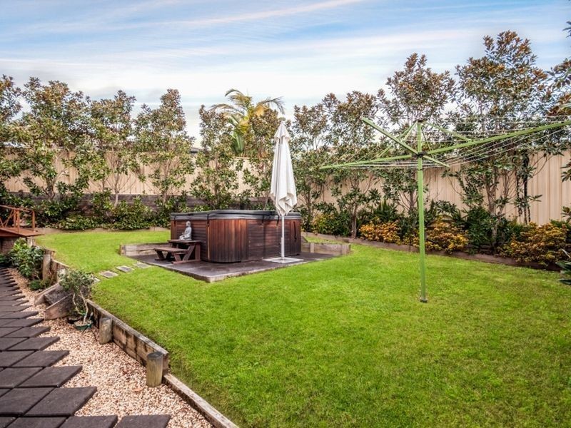 26 The Valley Way, Lisarow NSW 2250