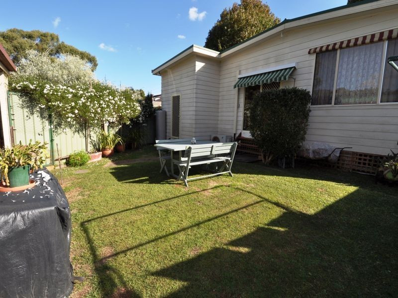 1/32 Cambridge Circle, Ourimbah NSW 2258