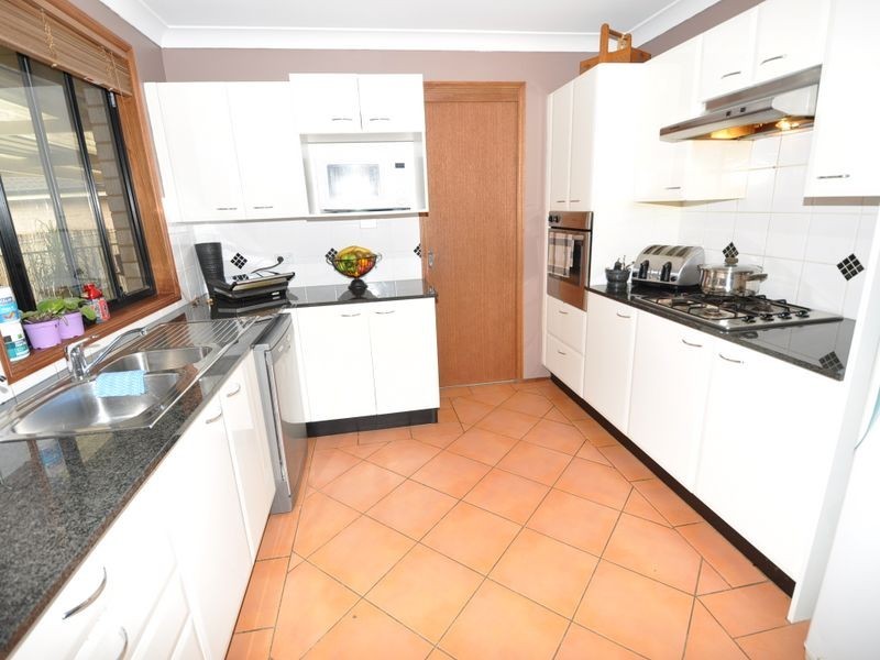 16 Dog Trap Road, Ourimbah NSW 2258