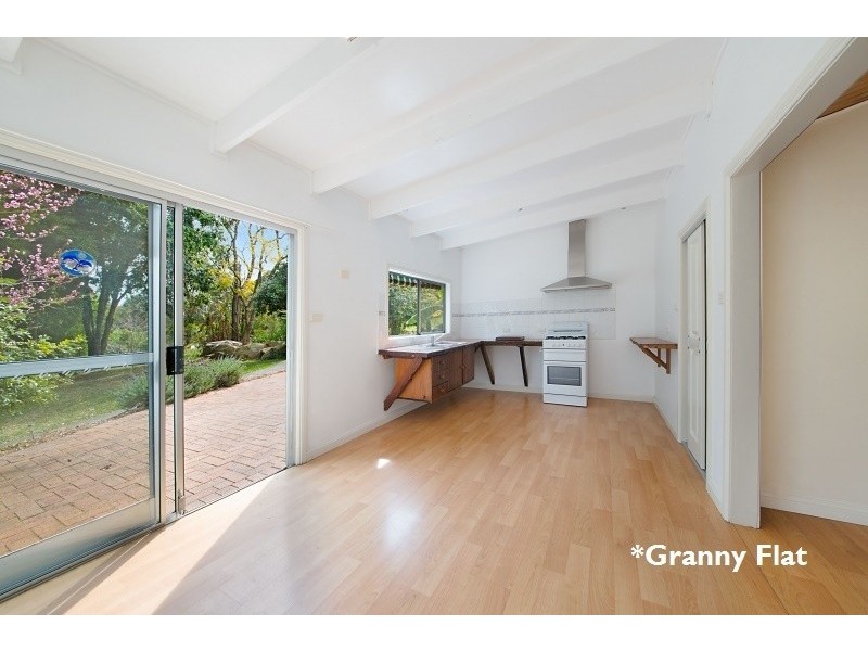 1 Reservoir Road, Ourimbah NSW 2258