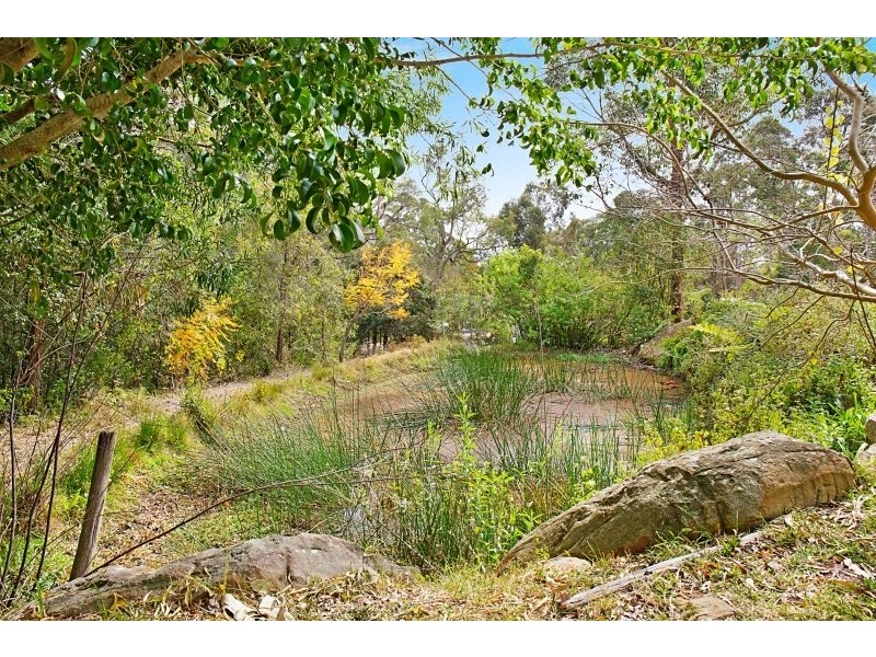 1 Reservoir Road, Ourimbah NSW 2258