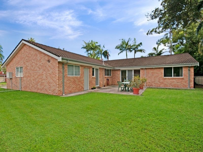 17 Donna Close, Lisarow NSW 2250