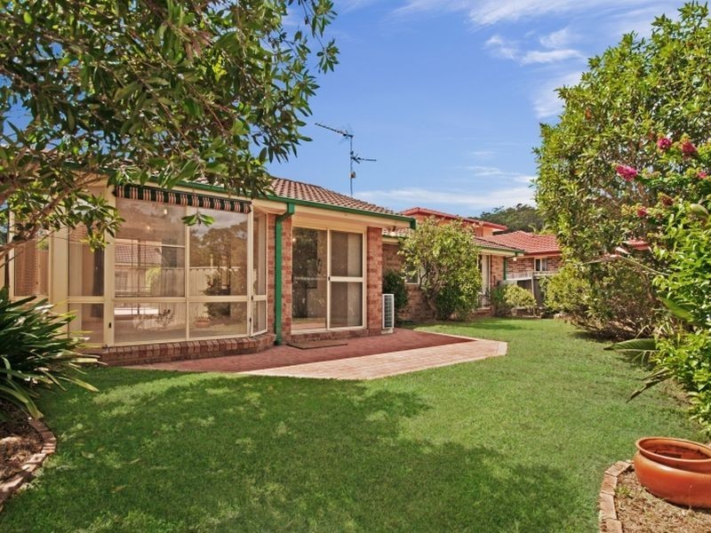 2/15 Ashburn Close, Lisarow NSW 2250