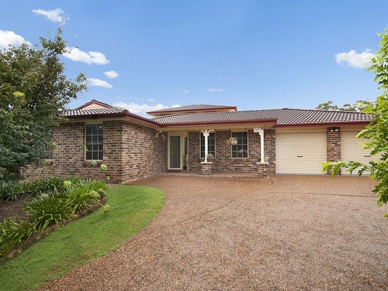 17 Ashburn Close, Lisarow NSW 2250