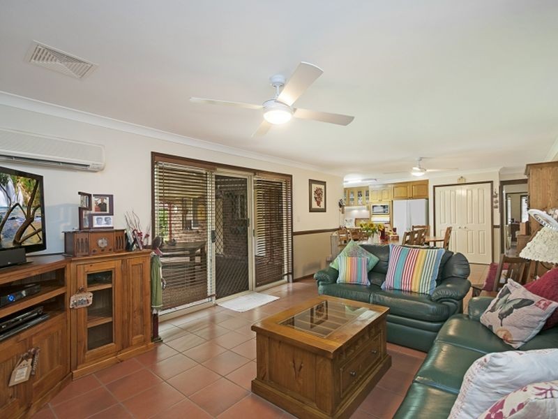 17 Ashburn Close, Lisarow NSW 2250