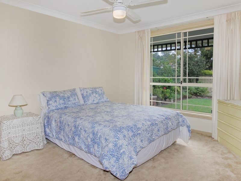 2/14 Woodview Avenue, Lisarow NSW 2250