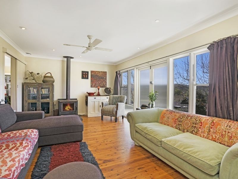 15 Wallarah Street, Lisarow NSW 2250