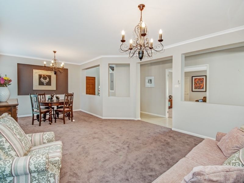 14 The Valley Way, Lisarow NSW 2250
