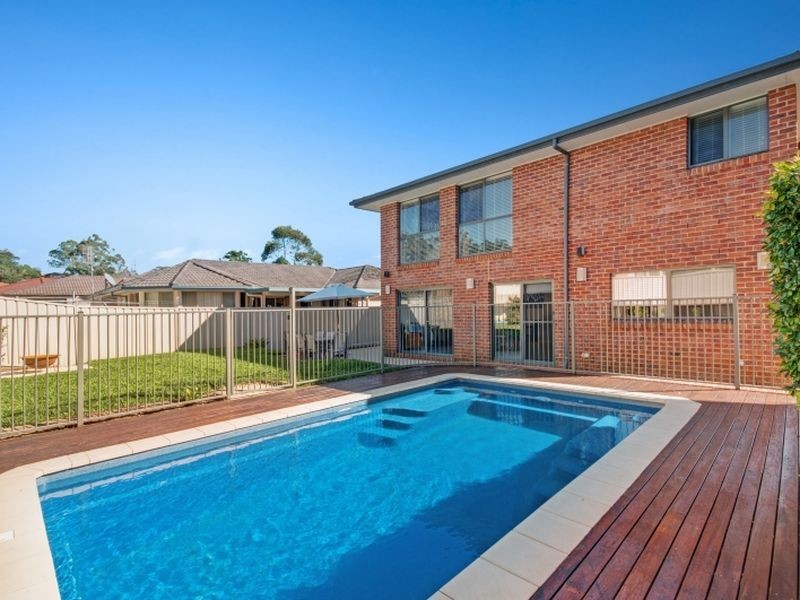 14 The Valley Way, Lisarow NSW 2250