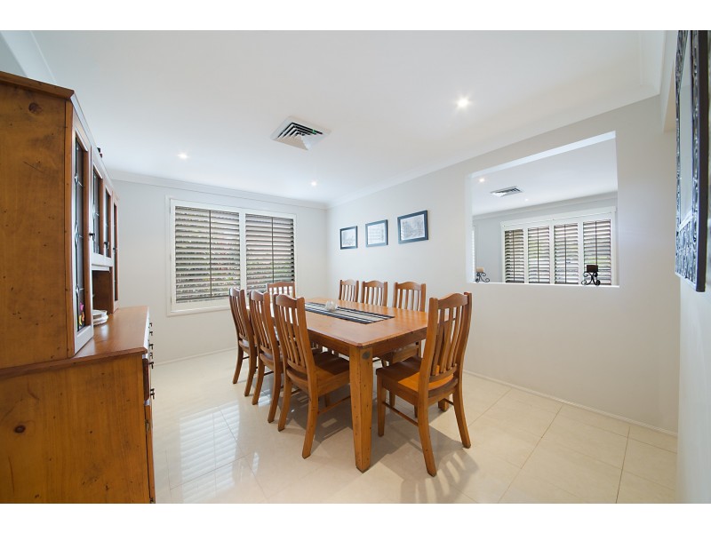 38 The Valley Way, Lisarow NSW 2250