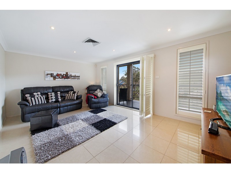 38 The Valley Way, Lisarow NSW 2250