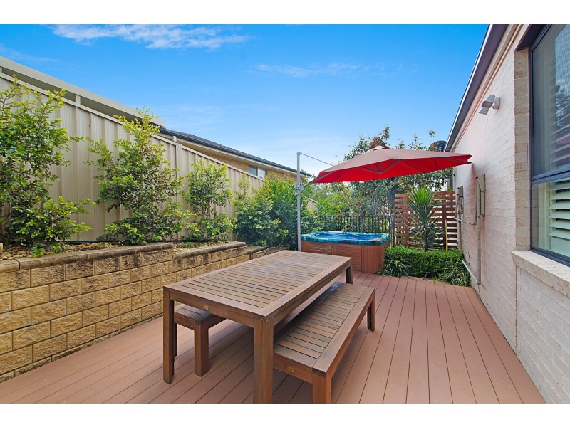 38 The Valley Way, Lisarow NSW 2250