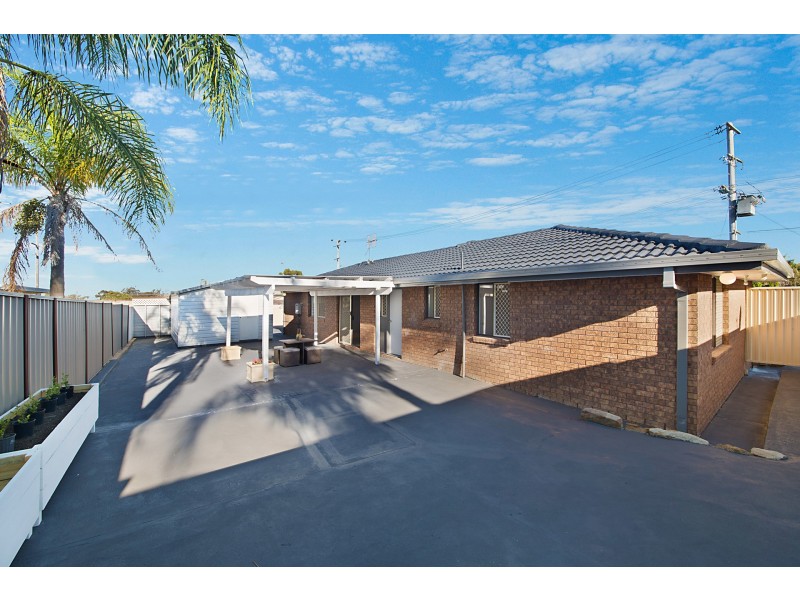 22 Gorokan Drive, Lake Haven NSW 2263