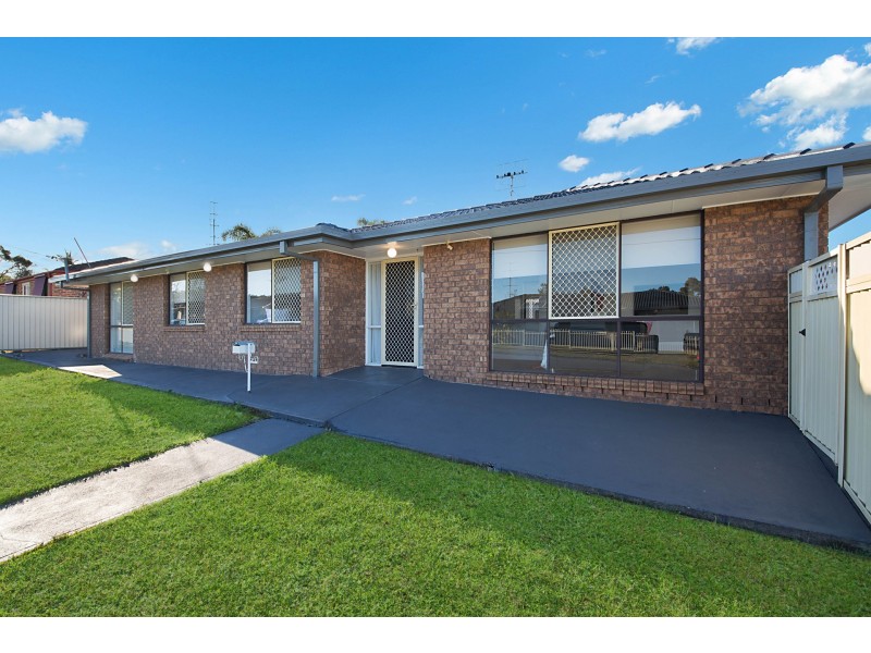 22 Gorokan Drive, Lake Haven NSW 2263
