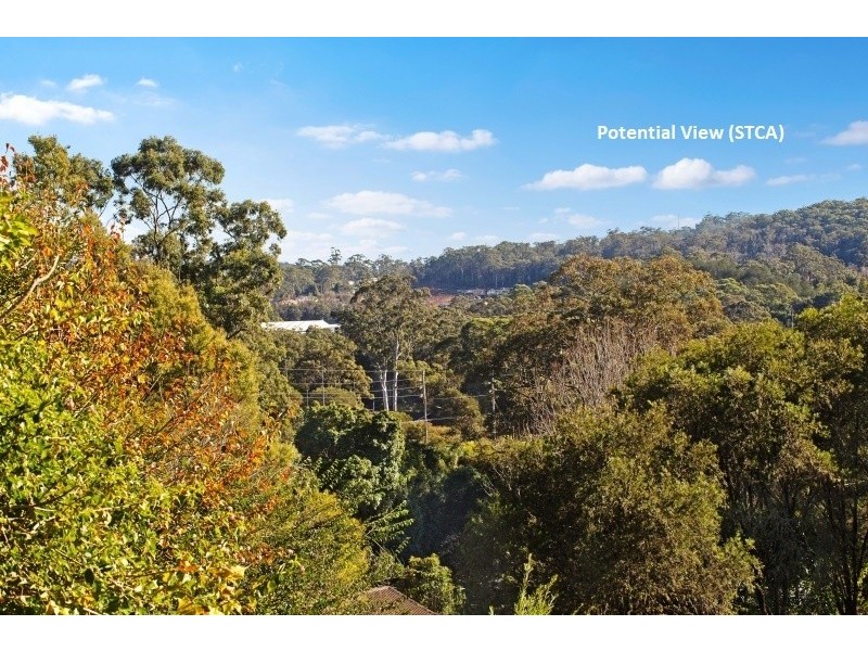 17 Janine Close, Lisarow NSW 2250