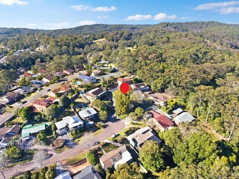 17 Janine Close, Lisarow NSW 2250