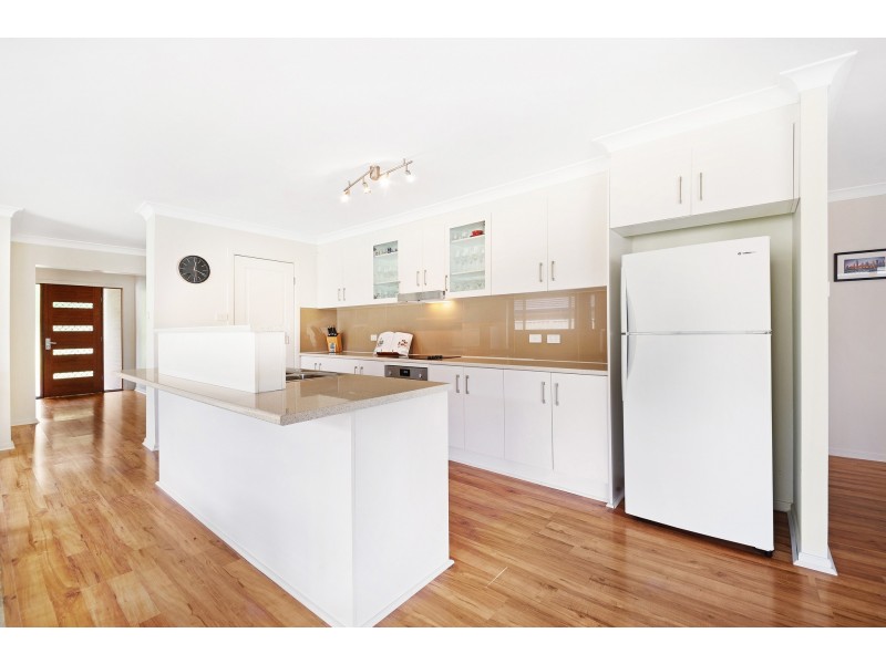 30 Dog Trap Road, Ourimbah NSW 2258