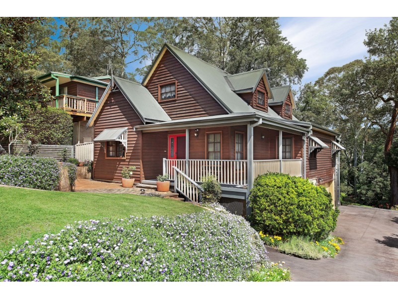 38 Pineridge Close, Lisarow NSW 2250