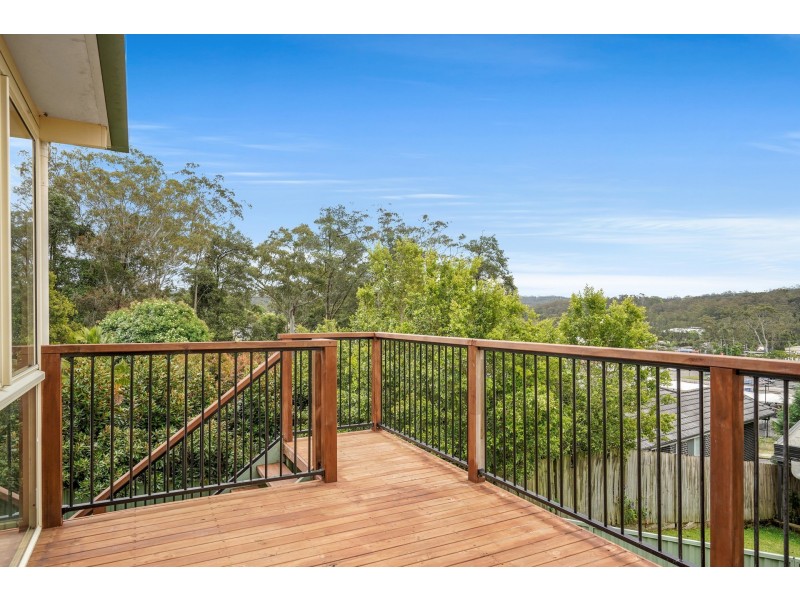 6 Ashburn Close, Lisarow NSW 2250