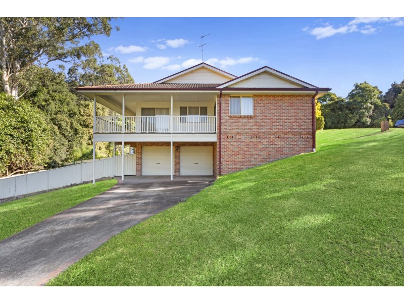 8 Pemberton Boulevard, Lisarow NSW 2250