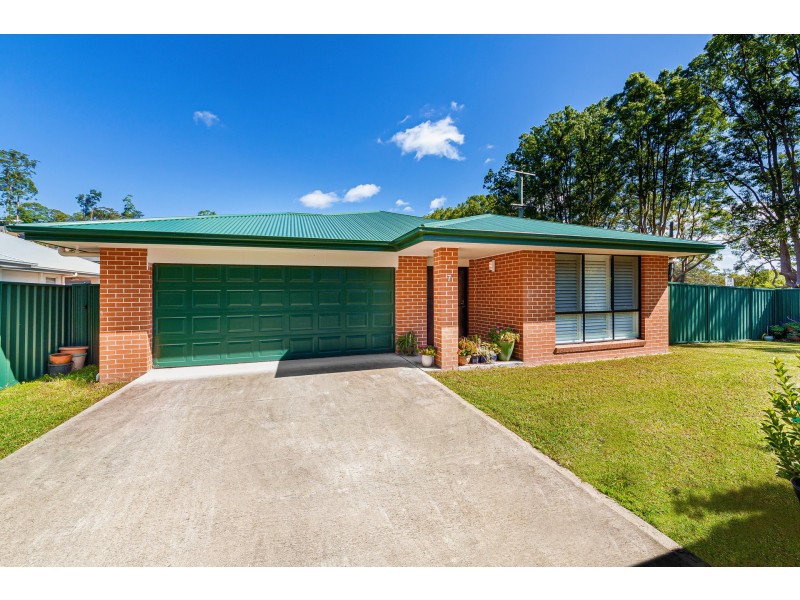 7 Nexus Way, Lisarow NSW 2250