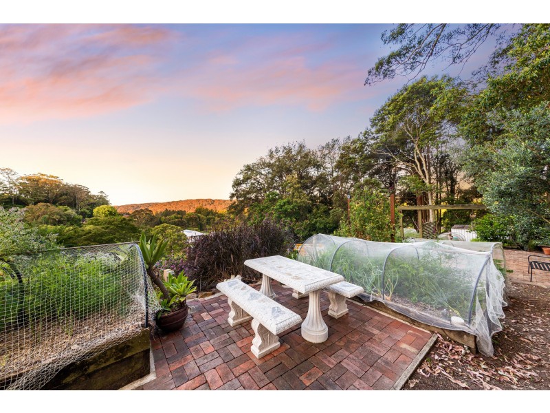 37 Teralba Street, Ourimbah NSW 2258