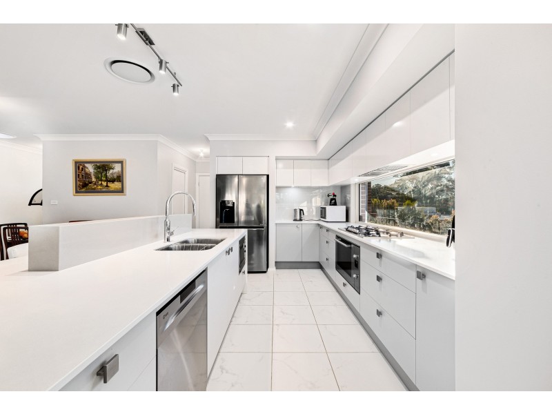 2/72 Newling Street, Lisarow NSW 2250