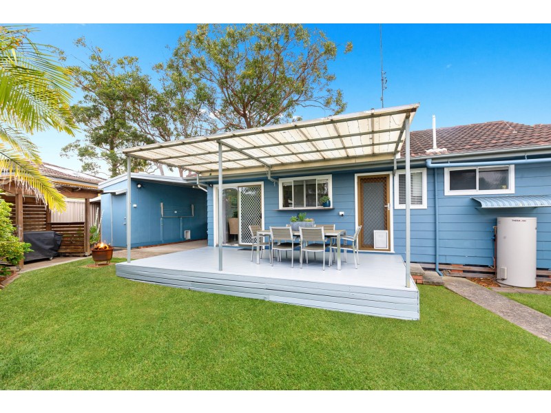 26 Warwick Avenue, Mannering Park NSW 2259