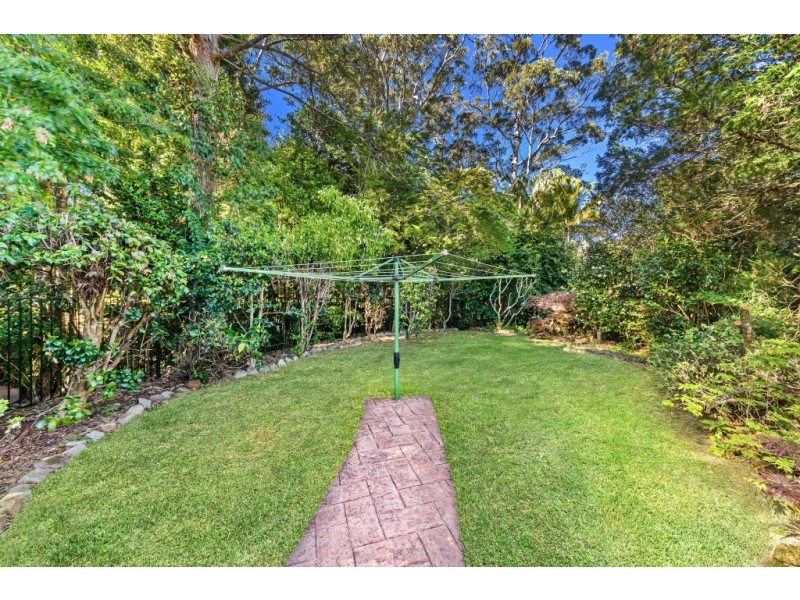 25 Donna Close, Lisarow NSW 2250