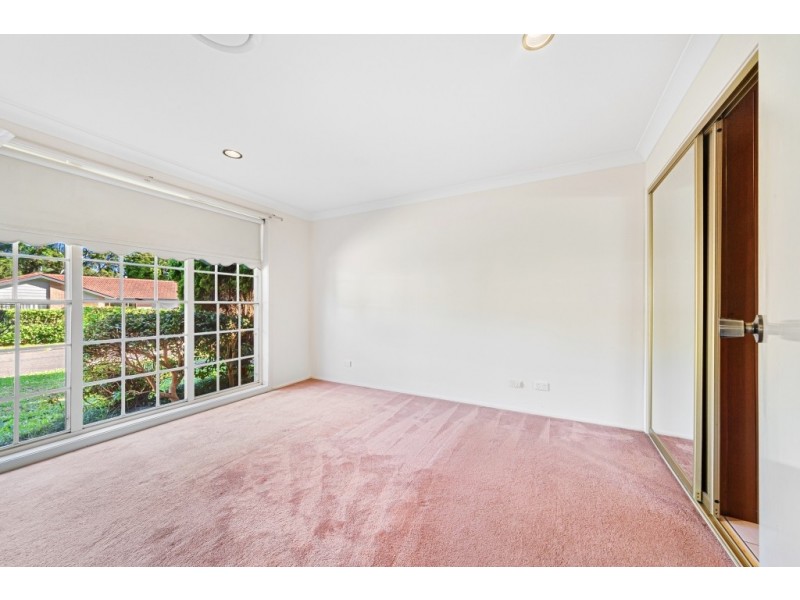 25 Donna Close, Lisarow NSW 2250