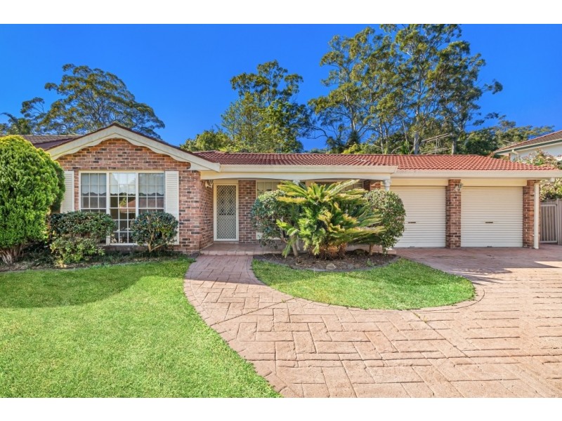 25 Donna Close, Lisarow NSW 2250