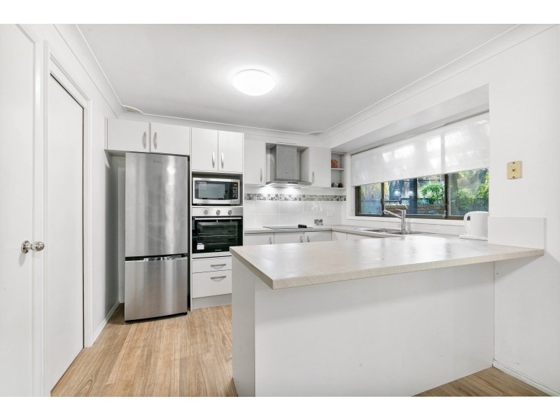 5 Fuchsia Street, Wyoming NSW 2250
