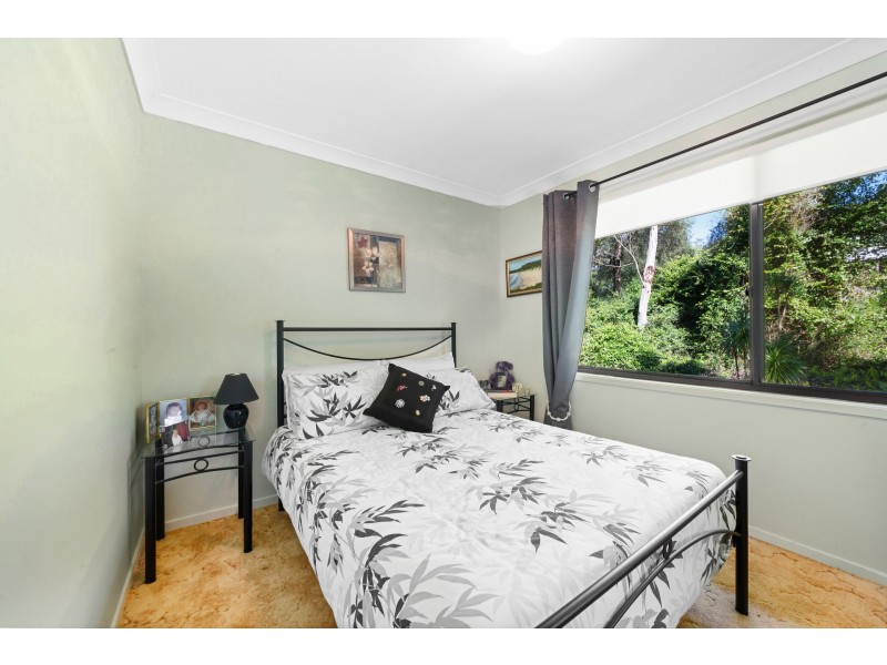 24 Pinetop Avenue, Narara NSW 2250