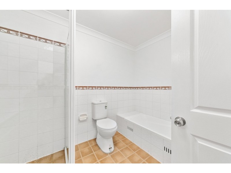 33/10 Albert Street, Ourimbah NSW 2258