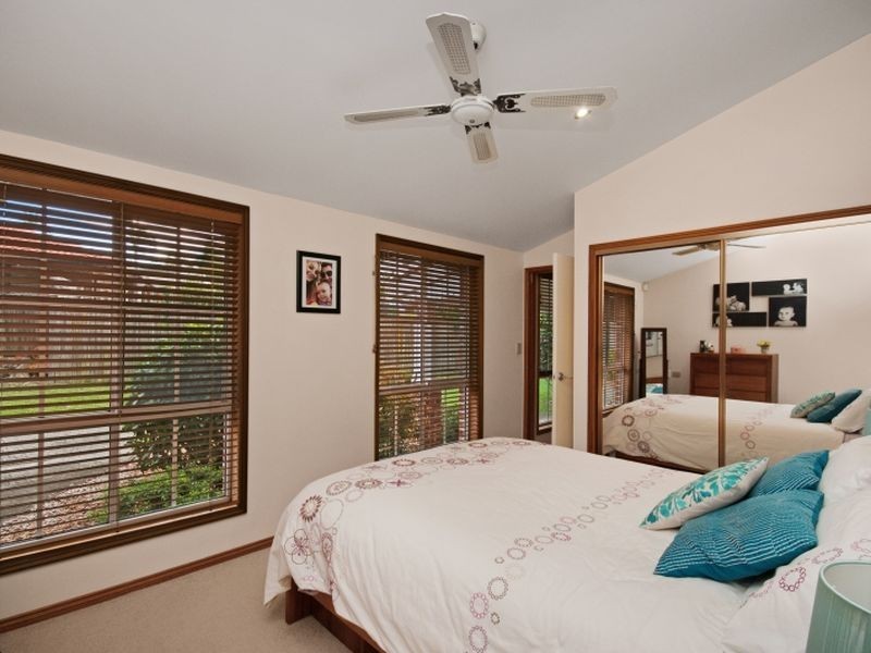 5 Hardy Close, Lisarow NSW 2250