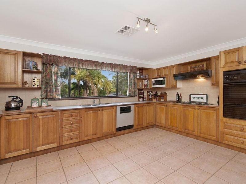 5 Dior Close, Niagara Park NSW 2250
