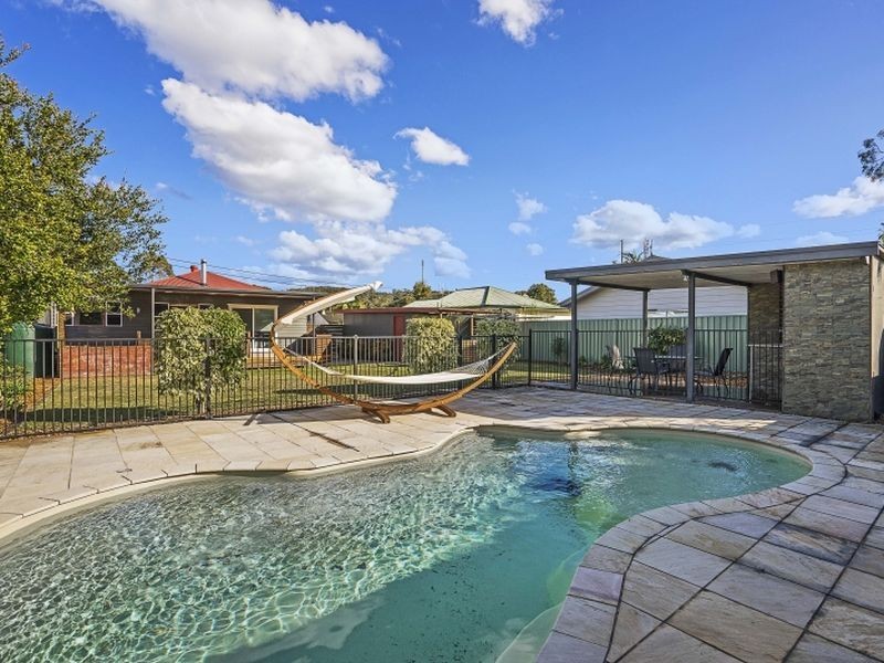 21 Yates Road, Ourimbah NSW 2258