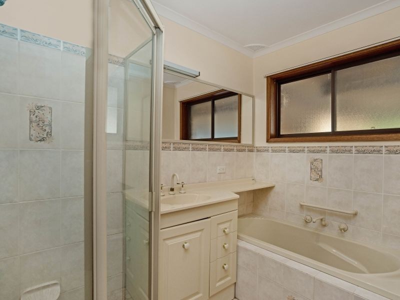 69 Georgia Avenue, Wyoming NSW 2250