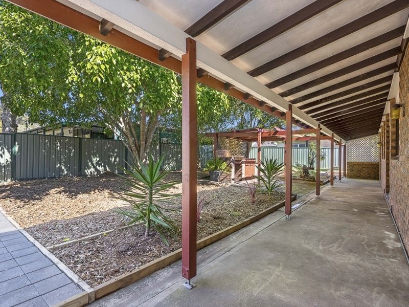 11 Compton Street, North Gosford NSW 2250