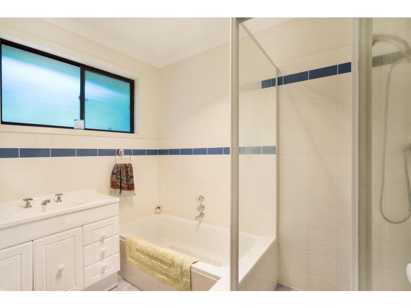 3 Larbonya Avenue, Wyoming NSW 2250