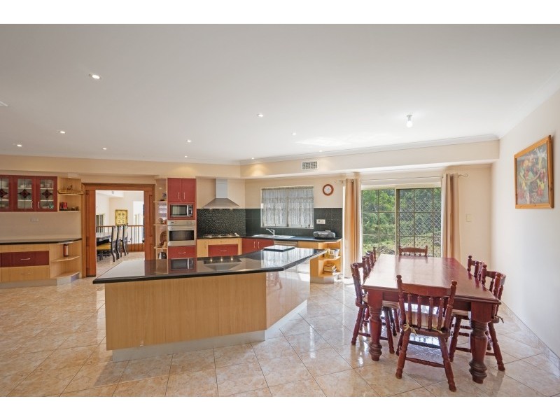 27 Old Farm Place, Ourimbah NSW 2258