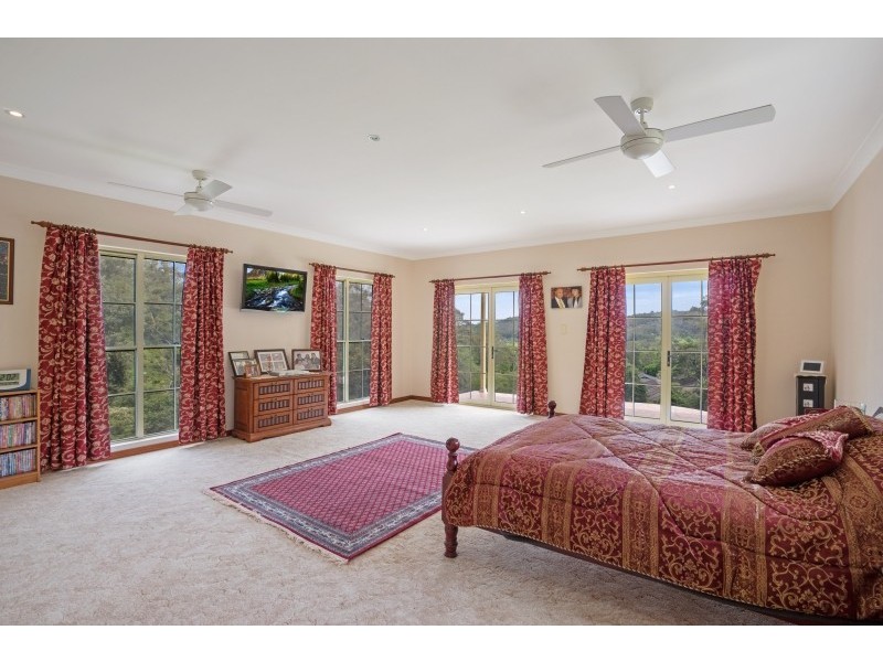 27 Old Farm Place, Ourimbah NSW 2258