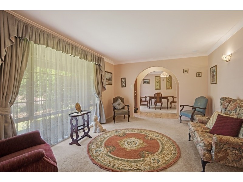 26 Donna Close, Lisarow NSW 2250