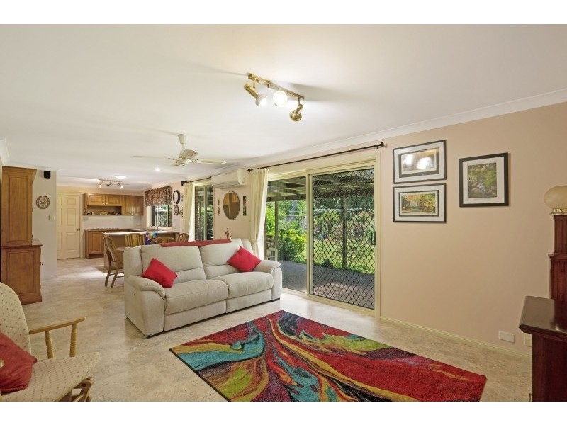 26 Donna Close, Lisarow NSW 2250