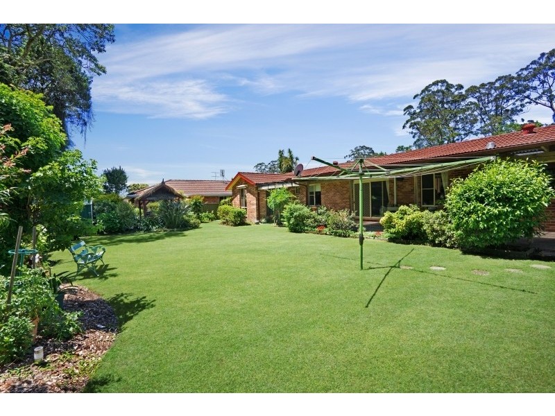 26 Donna Close, Lisarow NSW 2250