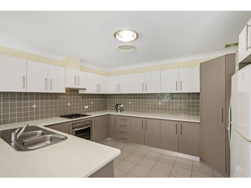 33 The Valley Way, Lisarow NSW 2250