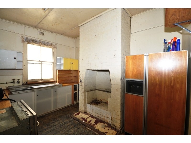 25 Pacific Highway, Ourimbah NSW 2258